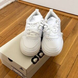 Adidas male Classic White Sneakers